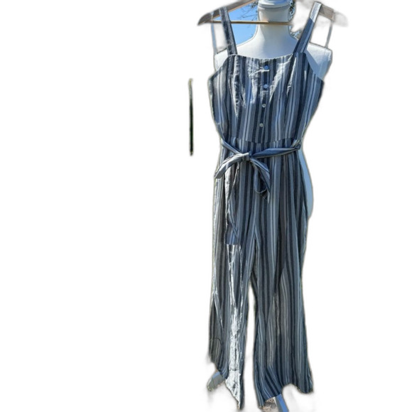 NWT Savanna Jane Jumpsuit Medium Gray White Stripe Coastal - Picture 2 of 10